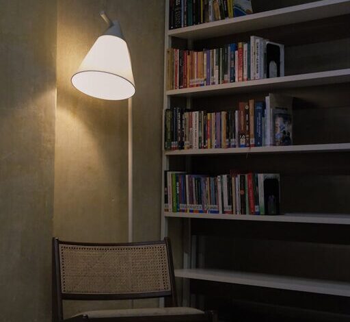 How to Create a Cozy Reading Nook in Any Room